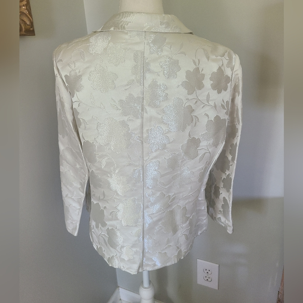- NWT vintage Armani blazer size 14 dead stock white - Picture 5 of 11